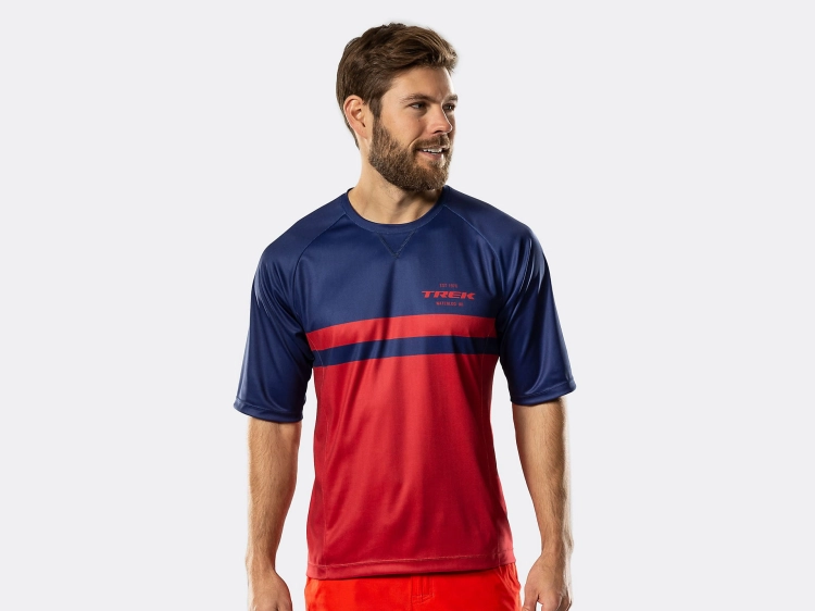 BontragerRhythmMountainTechTee_22787_A_Primary.jpg