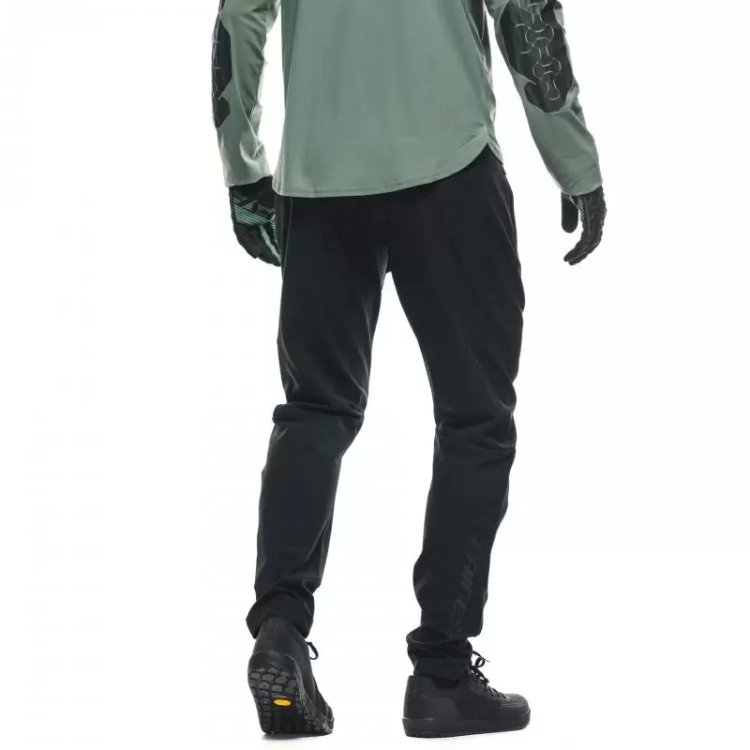 spodnie-rowerowe-dainese-hgr-pants-czarne1.webp