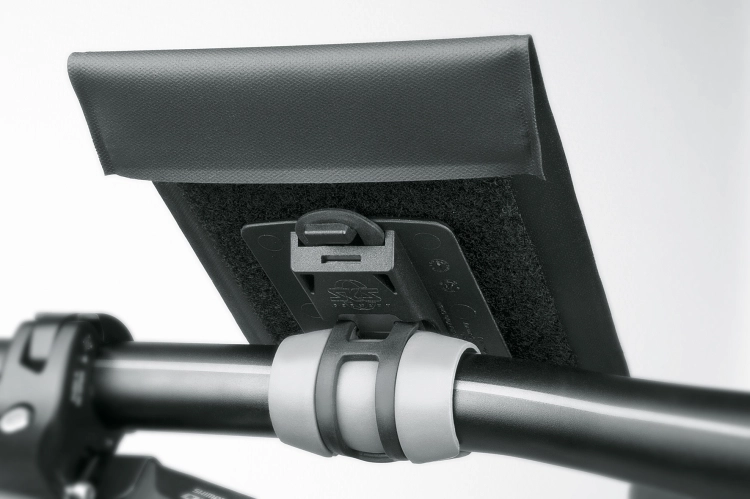 rs2536_11234_smartboy_detail_02.png