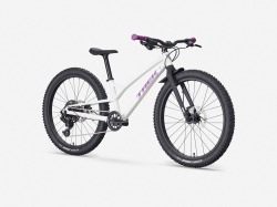 Wahoo24Trail-26-56351-B-Portrait.png