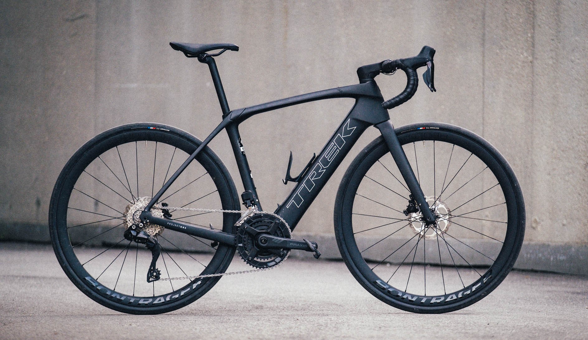 Trek Domane+ elektryczny rower szosowy